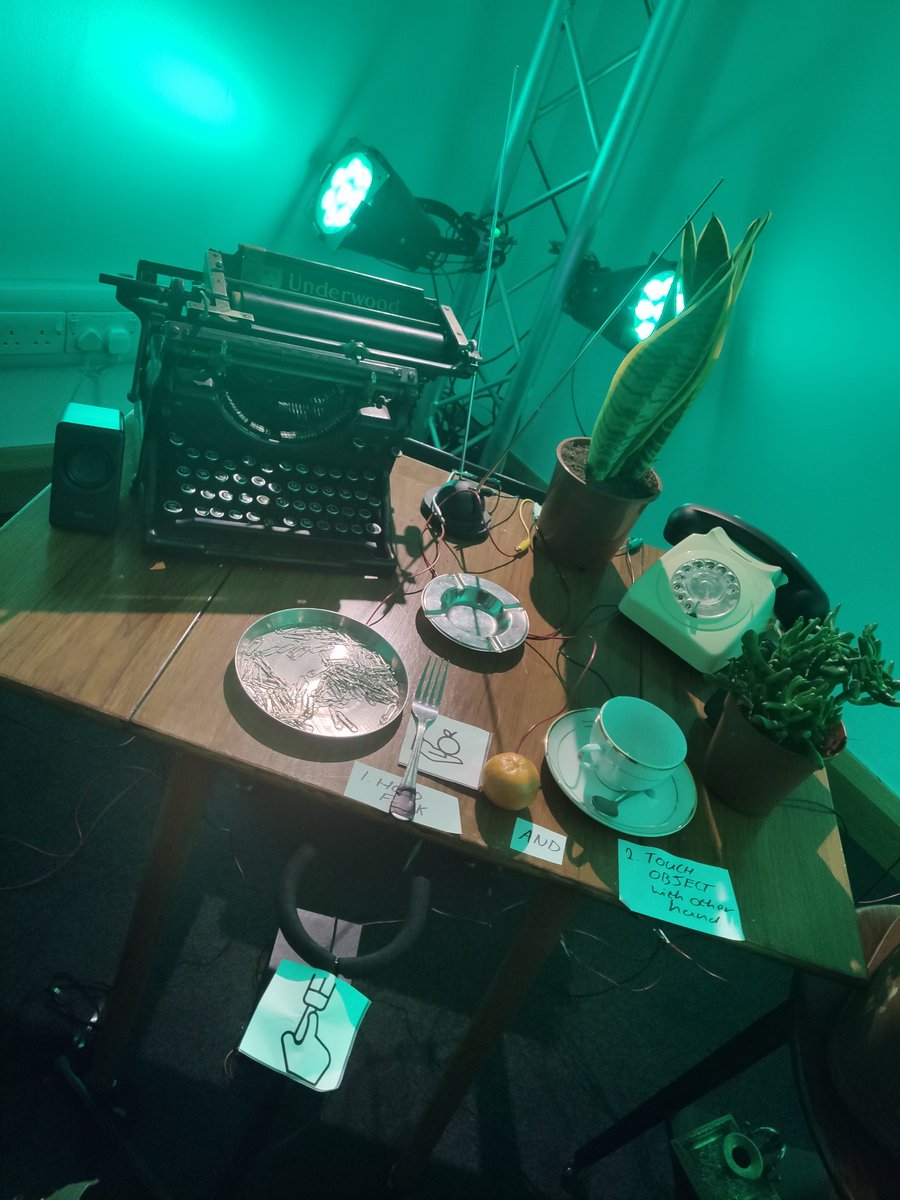 CovHeather's tweet image. Hi #CovHour! Just popped along to @BladderString's Echoes of Invention after work today. It's on from 2-6pm every day from now till Monday, in the empty shop unit at the bottom of Hertford Street. Free &amp;amp; drop in, so do along and have a play!