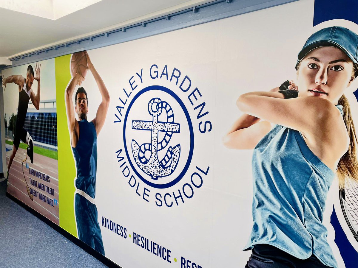 Today we transformed a walk way within Valley Gardens Middle School. This 16m wall dedicated to sports was designed produced and installed by the NE Display team. ⭐️