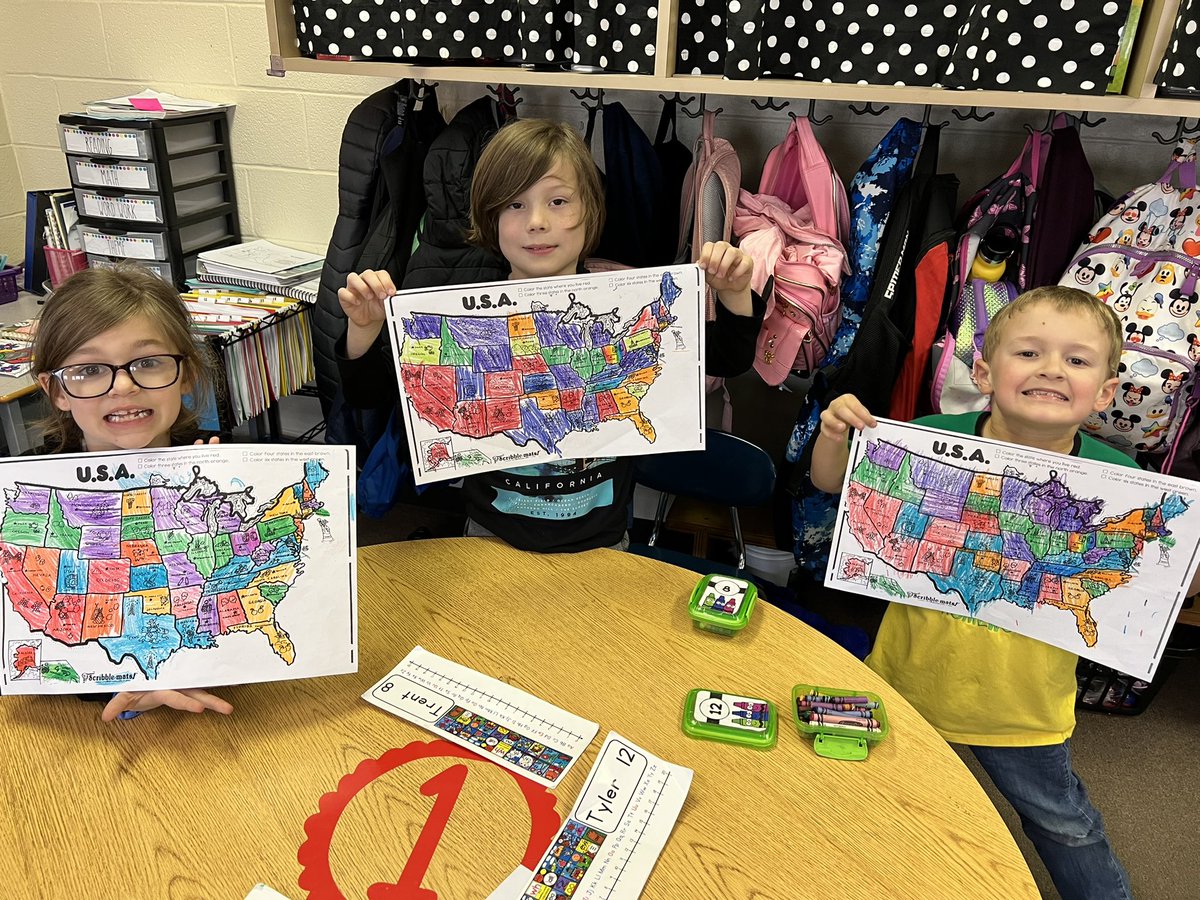 KFieldsBGCS's tweet photo. We can name all 50 states! We’ve been working hard to color in our map of the USA &amp; learn the 50 States Song over the past couple of weeks. 😊😎 @KaraffaAlyssa @BGSchools https://t.co/iJ7anq9unf
