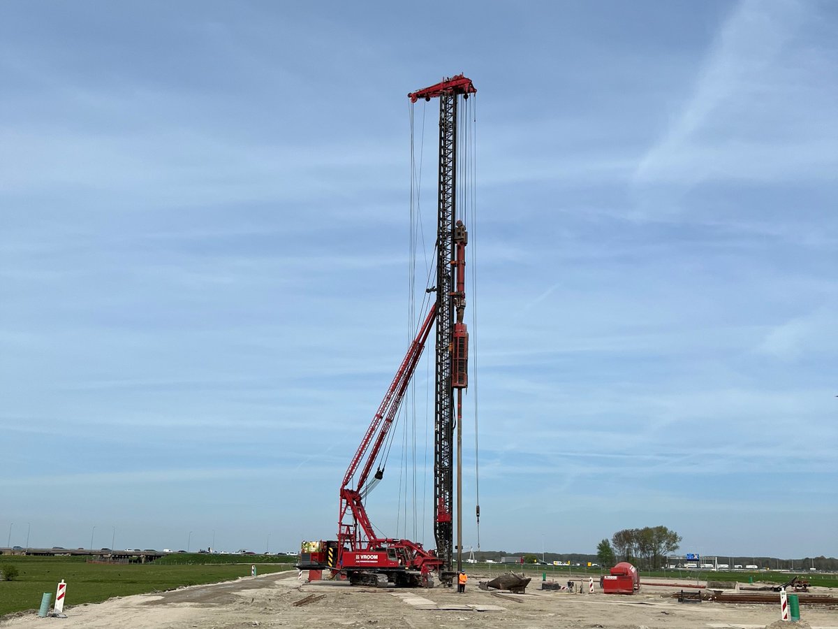 OLCO_mv's tweet photo. 𝗜𝗻𝗻𝗼𝘃𝗮𝘁𝗶𝗲 𝗶𝗻 𝗺𝗲𝗹𝗸𝘃𝗲𝗲𝗵𝗼𝘂𝗱𝗲𝗿𝗶𝗷
Lely Innovations krijgt een nieuw RD-complex om ook in de toekomst in innovaties in de #agrarischesector te kunnen voorzien. Inmiddels is de bouw gestart! https://t.co/bLaCFIpwyl https://t.co/euUX6fiF3D