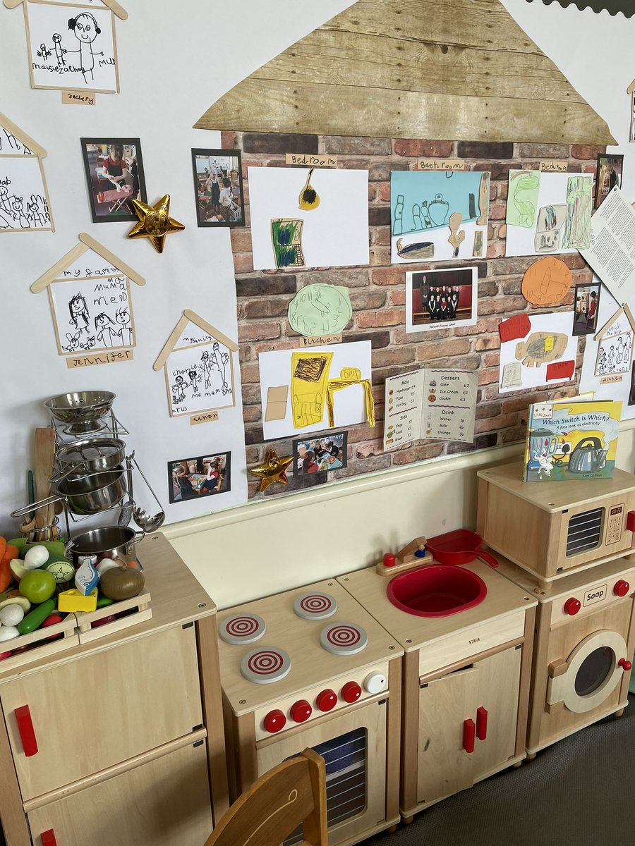 deirdre_grogan's tweet photo. Huge thanks to the children &amp; staff @DalreochPrimary for a lovely warm welcome. 

Chn were very willing to share their ideas/opinions. Great reflections and consultations.

Effective displays (see photos)

Environments have been redesigned to support high quality play. https://t.co/EtkmLrYQ4H