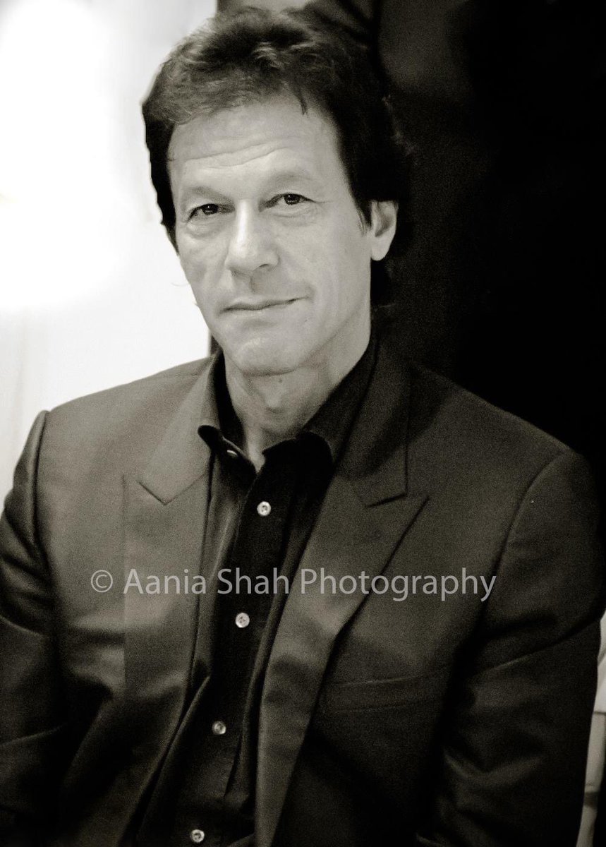 AaniaShaw's tweet photo. May God protect you…
Today and always.  @ImranKhanPTI @PTIofficial #امپورٹڈ_گورنمنٹ_نامنظور #LahoreJalsaPTI #lahore https://t.co/wckaxSJY4h