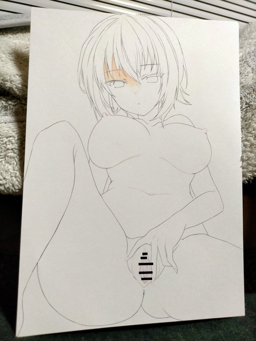 去年描いた西住まほ
塗ってて力尽きたのかな?🤔 