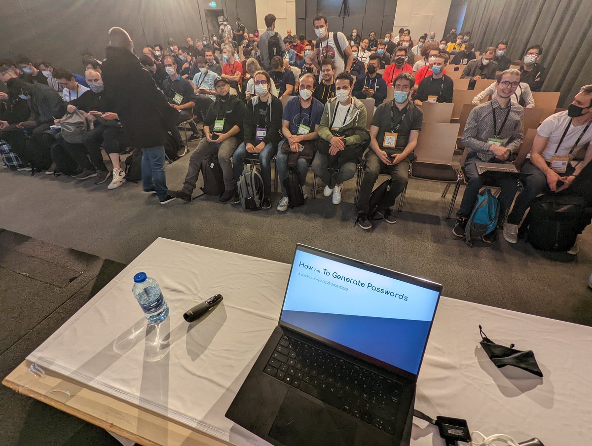 MathisHammel's tweet image. Début de ma conférence #DevoxxFR sur les générateurs de nombres aléatoires dans quelques minutes !
Et si vous ne pouvez pas y assister en présentiel, retrouvez le replay de l'édition spéciale JS que j'avais présentée le mois dernier à @NantesJS ici : youtu.be/8OoAUv9iIhA