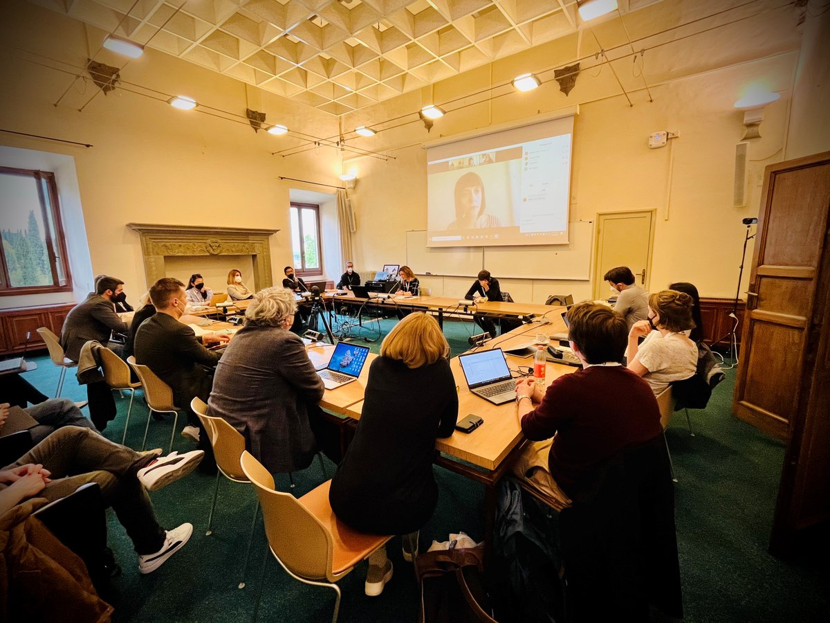 eui_sps's tweet photo. 💡🇪🇺Welcome to all our guests & participants joining us today & tomorrow for the 13th European Graduate Network Conference at the @EUI_EU!
We are happy to have you with us @UPFBarcelona, @HumboldtUni, @ceu, @LSEnews, @SciencesPo_CEE, @UZH_en, @thehertieschool, @CIVICA_EU & SNS! https://t.co/cgW96z6L6W