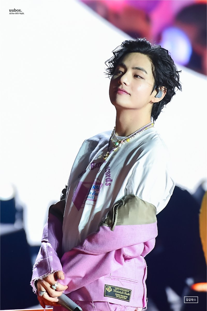 220415 PTD ON STAGE in Las Vegas

D3💜

#태형 #뷔 #V #BTSV 
#PTD_ON_STAGE_LasVegas  
#BTS #방탄소년단 <a href="/BTS_twt/">방탄소년단</a>