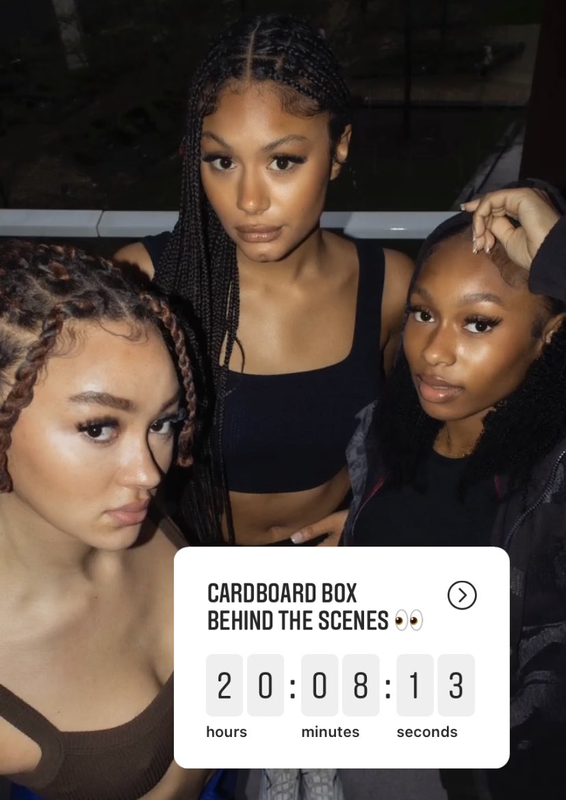 FLO Brasil 🪐 tweet media