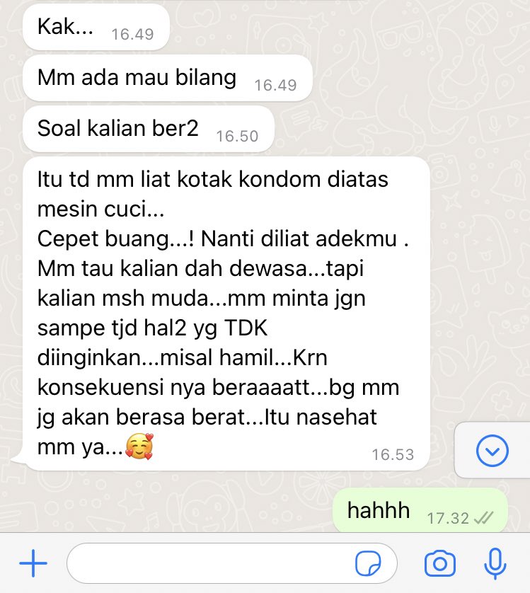 he4rts1ck's tweet photo. gatau mau panik apa ngakak……. https://t.co/NIcGLH371z