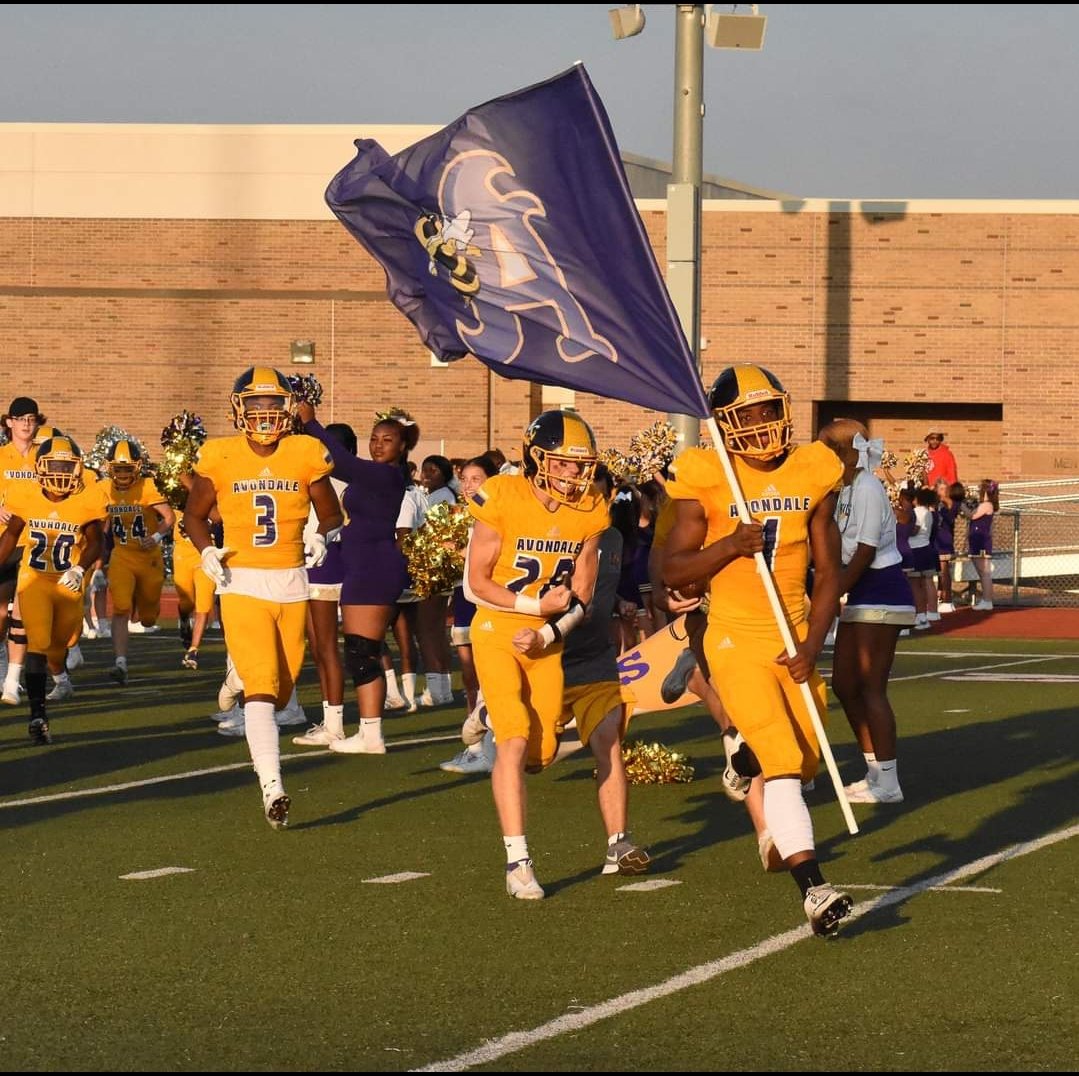 Congratulations to senior Yellow Jacket, D'Angelo Harris for being selected to the 40th MHSFCA East-West All Star Game at Lawrence Tech!! D'Lo is the first AHS Yellow Jacket selected to this honor since 2017. The game will take place on 6/25.
Congratulations <a href="/DAngeloHarris17/">D'Angelo Harris</a>