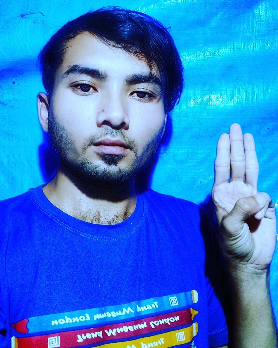 #BlueShirtCampaign
We #Rohingya join in #BlueShirt4Burma on April 21 by wearing #BlueShirt to remember & honour 10,249 revolutionary comrades, activists, students & sisters of #Myanmar in prisons.
Free all political prisoners now.
#WhatsHappeningInMyanmar