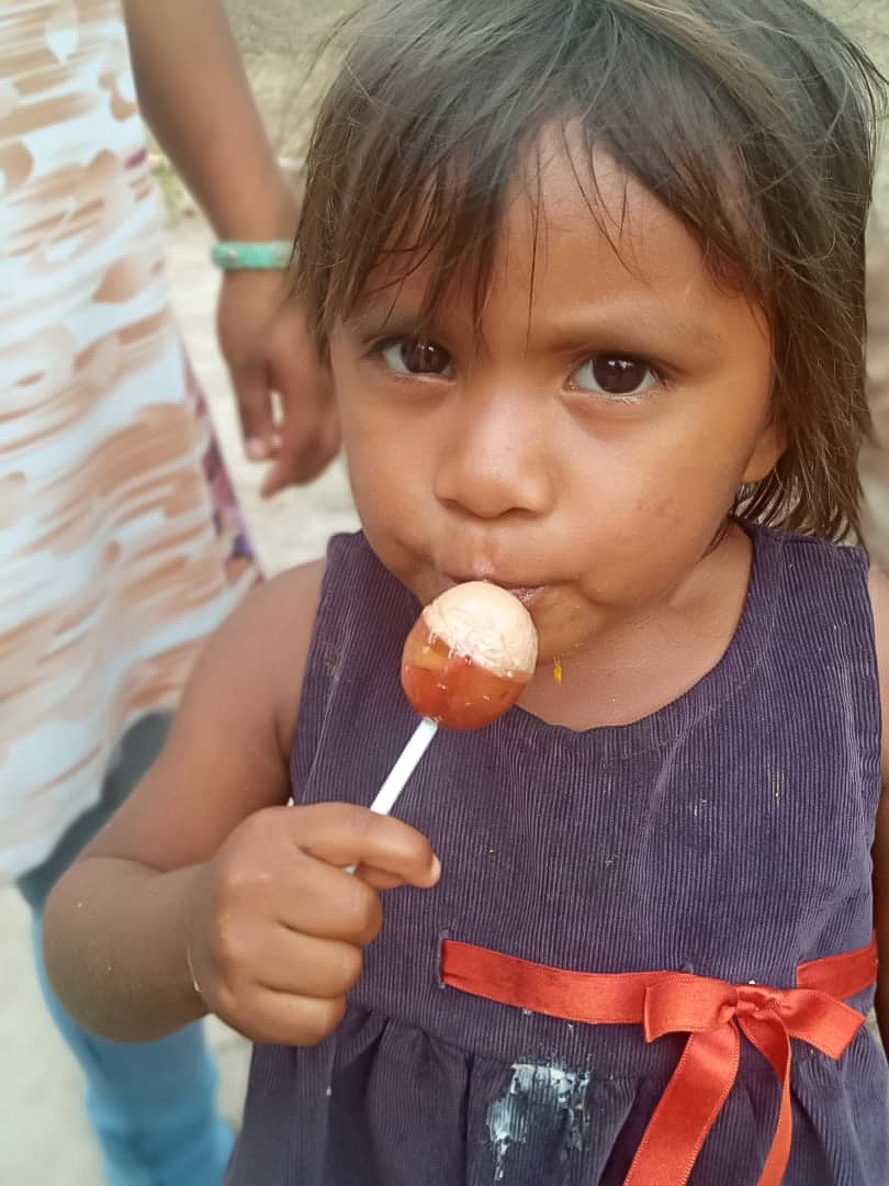 ackapekape's tweet photo. Hemos orientado nuestro trabajo de campo en la identificación y abordaje de las necesidades más urgentes de las comunidades indígenas: Jivis, Yekuanas, Pemón, Piaroas y Warao, entre otros. Localizados en todo el territorio Venezolano #KapeObserva https://t.co/p3MWDUck5S
