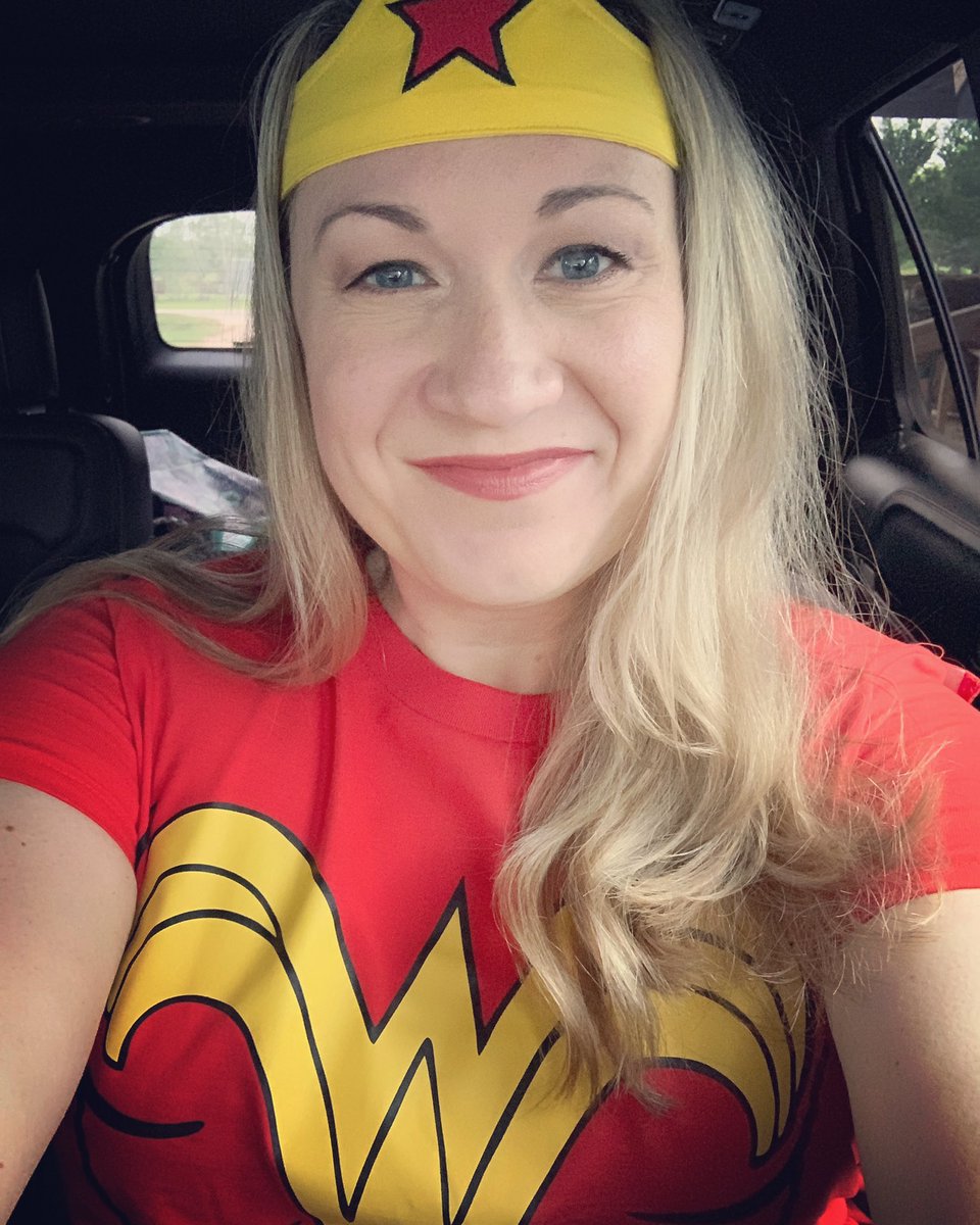 MachaMarci's tweet photo. #superhero day at school today for #SadiesSUPERday !!! #WeAreGRHS #WeAreGR #WonderWoman https://t.co/BepYPSR7Xf