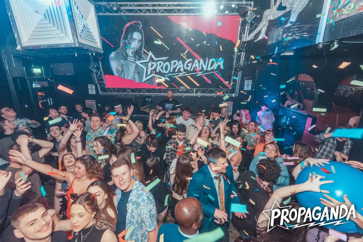 Last chance to get your tickets now and be entered into our prize draw to WIN A RECORD PLAYER!😍 Grab yours here now before they're gone and party with us across 3 floors!⚡👉👉 bit.ly/RecordChelt