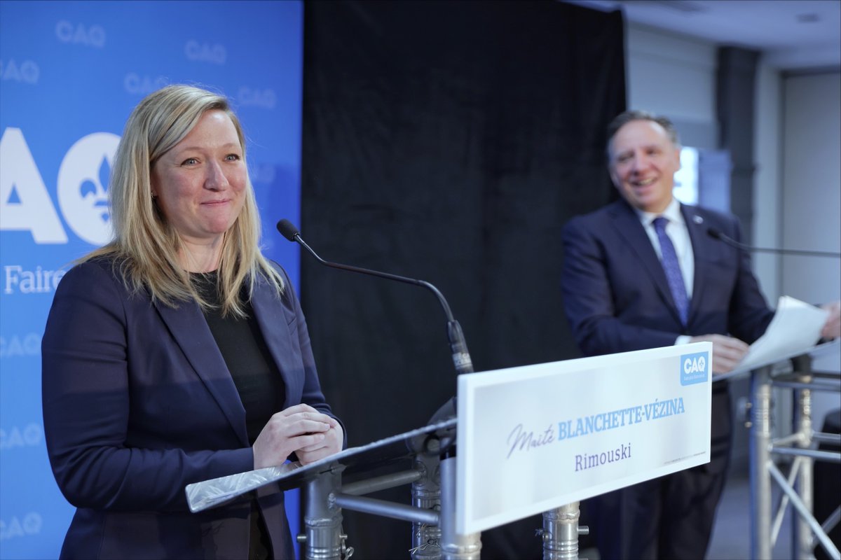 Je suis très fier de vous présenter la candidate de la CAQ dans Rimouski pour les prochaines élections : Maïté Blanchette-Vézina! Une femme passionnée par le Québec et qui veut servir sa région!
Pour en savoir plus sur Maïté 👉 facebook.com/FrancoisLegaul…