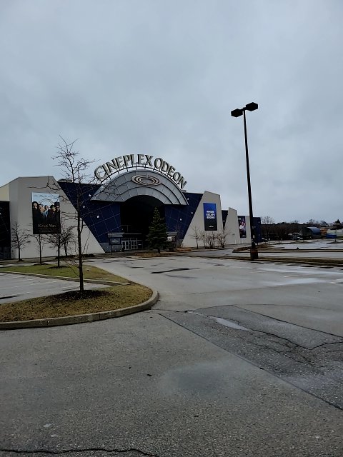 bred_mon's tweet photo. Gingerbredmon found #bitcoin in a User vault at this location! Join me playing #coinhuntworld, It's awesome! https://t.co/mJvDb8VEmI #cryptocurrency #84899 #cineplexodeon https://t.co/Mg6IPnGOQW