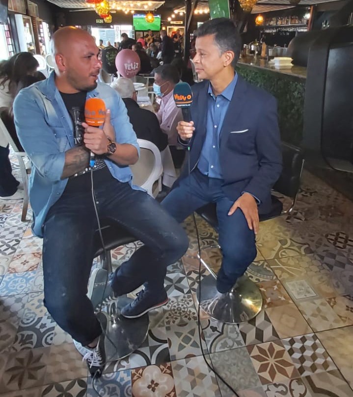 WinSportsTV's tweet photo. 🎥 ¡Desde la 1:00 pm Omar Pérez nos acompañará en exclusiva y lo podrás ver en Win Sports y Win Sports➕!

😎¿Qué le preguntarías a @chipakero? https://t.co/iryZfuhgy9