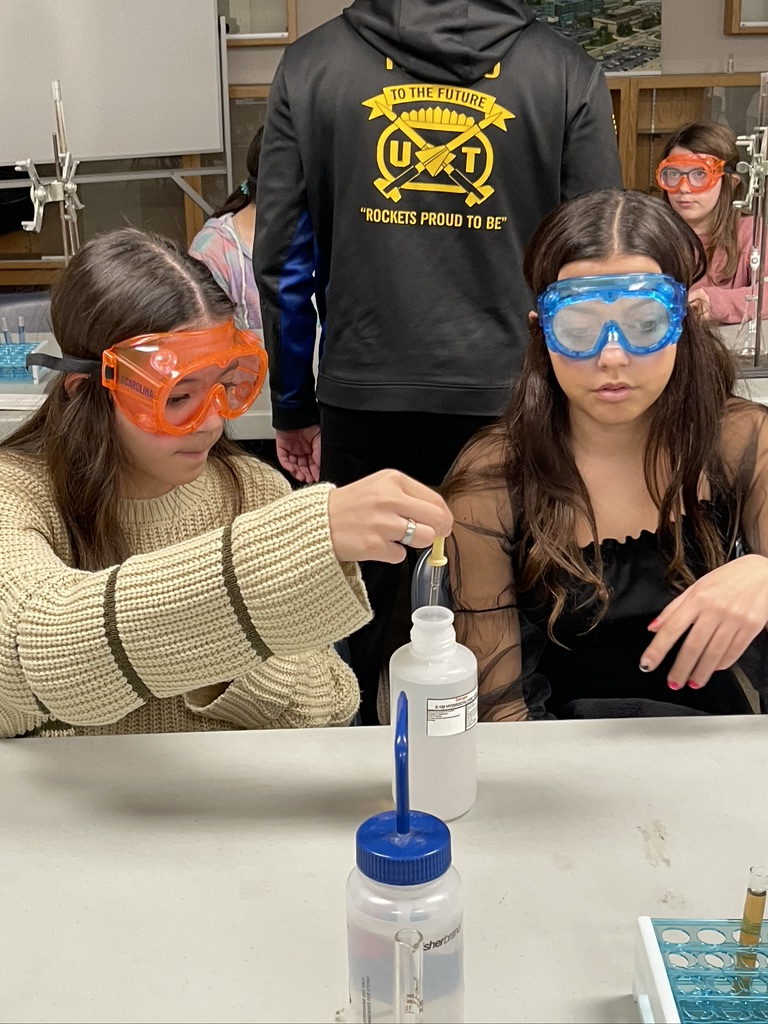 Girls Engineering Day at Toledo University