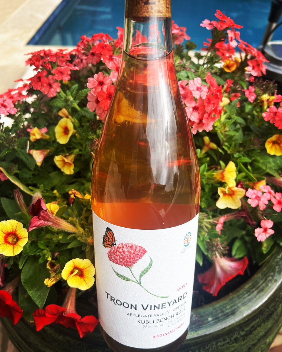 Friscokid49's tweet photo. 2021 Troon Vineyard Kubli Bench Rosé Applgate Valley. 

Demeter Biodynamic Certified &amp; Regenerative Organic Certified.

Best of all  Troon Vineyards wines are simply delicious. 
Looking forward as always to opening by the pool soon! #applegatevalley #orwine @TroonVineyard https://t.co/Yk8a16vkr8