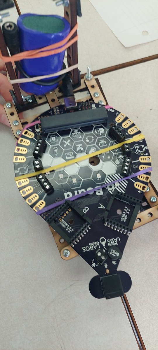 sarah_sarahryan's tweet photo. Round 3 of Innovation Challenge "Mission Mars" &amp; " Robotz Got Brilliance" builds with @Mrdmolnar 's classes. These students are problem solvers!!! @brilliant_labs @AVRCE_NS @nseducation @webber_bl @MrHennigar
#NSMakerFaire22 #MakeSomethingBrilliant #bBoard https://t.co/xjkCQU29eI