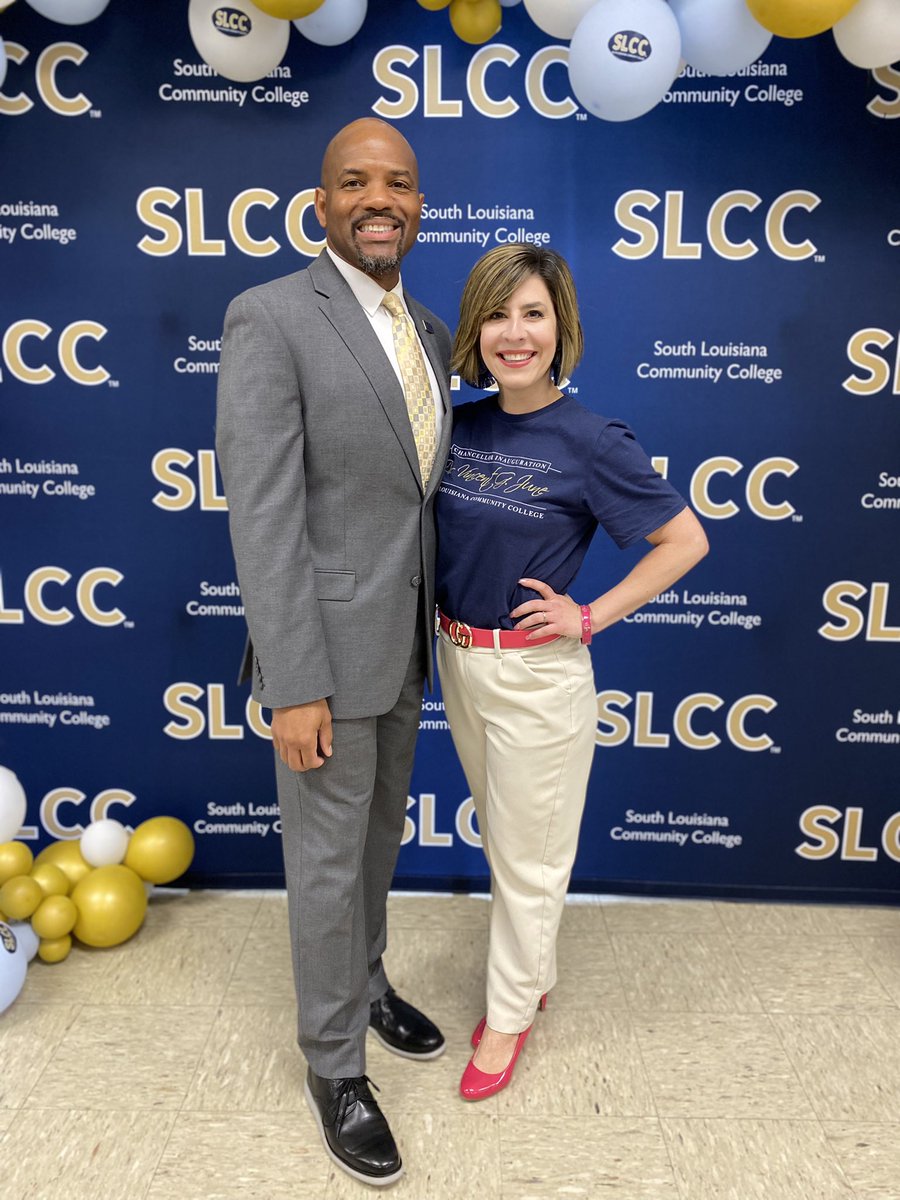 LanaFontenot's tweet photo. Starting my day with Coffee with the Chancellor ROCKED! #SLCCInauguration #DrJ @southlacc @DrVincentJune https://t.co/1LuLS8nFnt