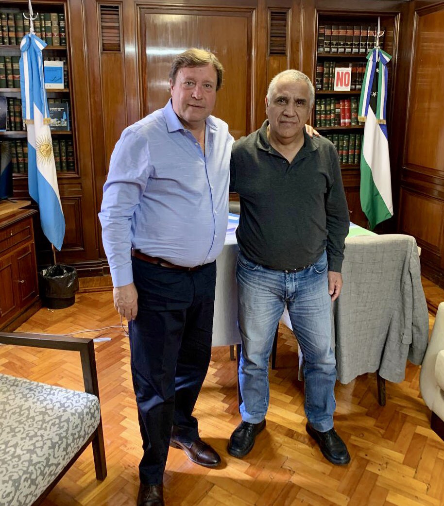 Estamos trabajando en un proyecto de ley para modificar el régimen de jubilación de los trabajadores de las plantas pesqueras de Río Negro y la Patagonia. Este y otros temas repasamos con Juan Huilcapán, de la Federación de Trabajadores de las Industrias de la Alimentación (FTIA)