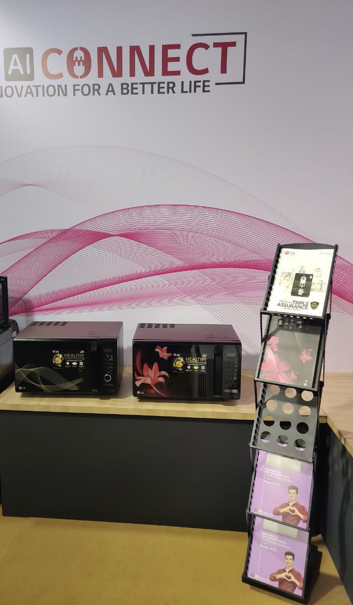 LGIndia's tweet photo. We all can agree that some foods are best served hot.
So why not choose the best from #LGAIConnect?
From Charcoal Lighting Heater to Healthy Heart Recipe, #LG Microwave Oven has got all!
Watch it on https://t.co/JWeboEiuzx
#LG #LGHomeAppliances #LGEvent #Launch #Event #LGIndia https://t.co/aeRF0g7FNo