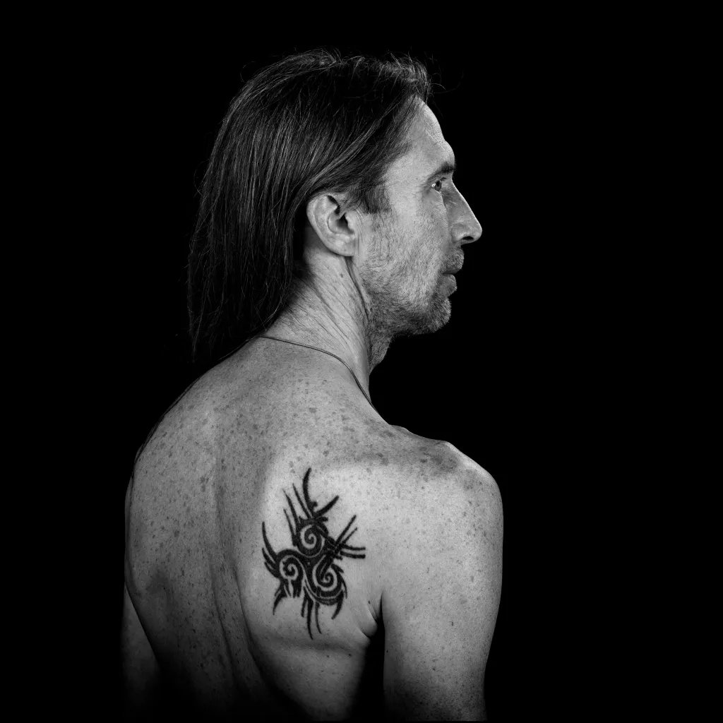 LaurentRiera's tweet photo. La #Bretagne dans la peau, un reportage photographique inédit de @AmetAlain intègre les collections du @museedebretagne. A retrouver sur le blog du Musée dévoilé > https://t.co/3ZCy0vIe6i #tatouage #tatoo https://t.co/B0mKtRGPuK