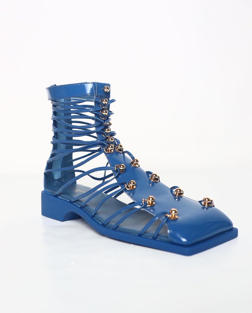 Vivienne_Hu's tweet photo. https://t.co/qc470qZicJ 

VH SS22 Colorful Studded and Strapped Sandals featured in Vulkan Magazine “The Intrusion” @VulkanMagazine #viviennehu #luxuryfashion #luxurysandals https://t.co/4NDXmSIaxu