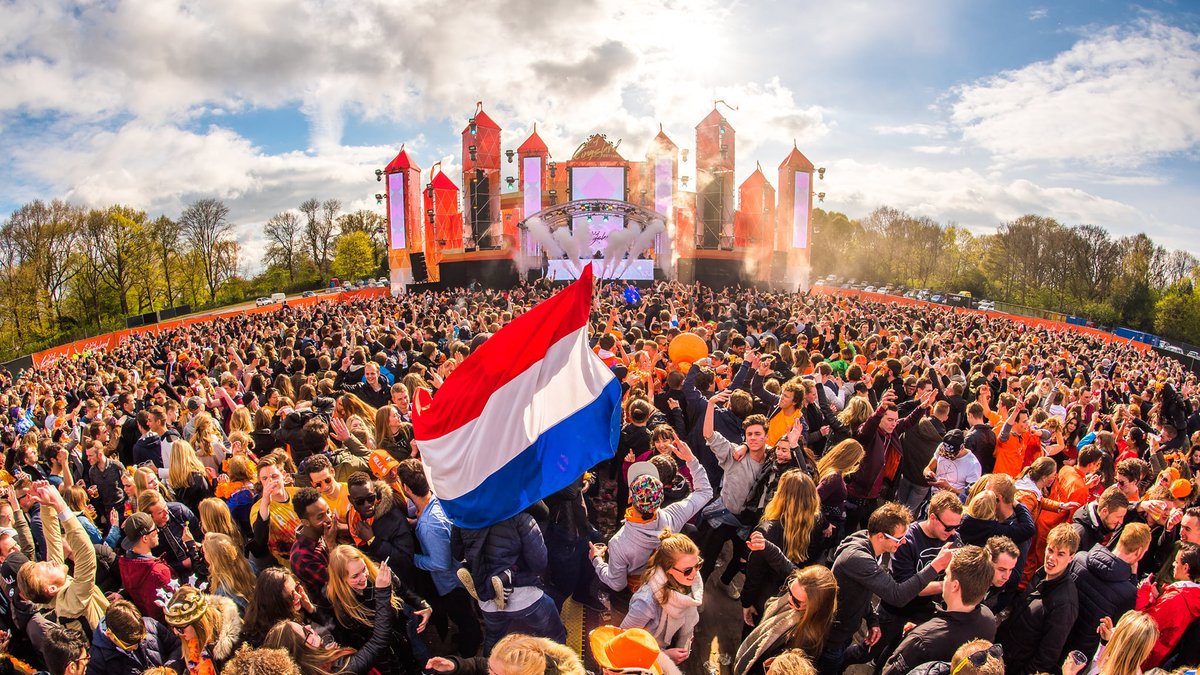 EA_EVENTS's tweet photo. ALL 3 KINGSLAND CITIES ARE COMPLETELY SOLD OUT! π€―π§‘ The largest one day festival in the Netherlands is taking place next Wednesday in Amsterdam, Groningen and Rotterdam with BIG names like Martin Garrix, Joris Voorn & Afrojack! #EA #EAEVENTS #KINGSLAND https://t.co/c8dT1jrpEQ