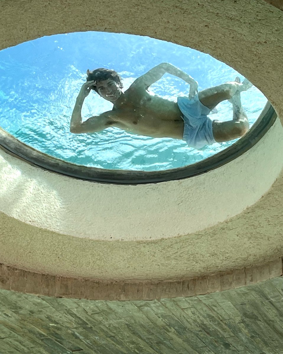 Andres Zurita tweet media