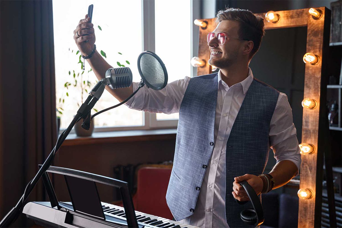 ReverbNation CONNECT tweet media