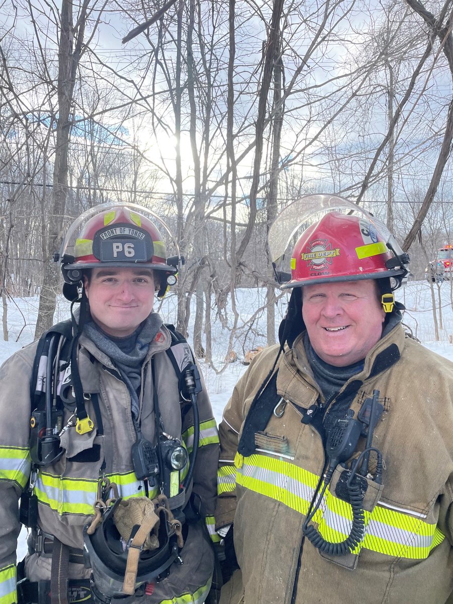 SenecaFire72's tweet photo. #AlumniAPRIL 

Name: Samuel Clow ( @sclow1204 )
Program: FPT
Graduation: 2020
Career: Suppression Lieutenant / FPO for Front of Yonge Fire Department 

@SenecaCollege graduates save countless lives at work each day.
https://t.co/zi5GkVS29w
#SenecaAlumni #SenecaFire50th #Since72 https://t.co/mi8kcmiGPC