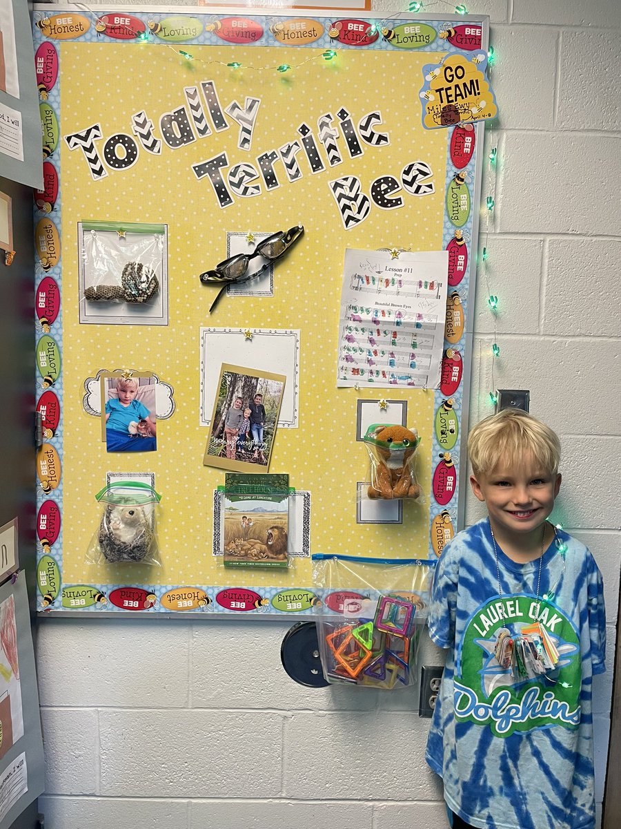 Bees4evr's tweet photo. The @Bees4evr had a blast celebrating this Totally Terrific Bee! Congratulations Miles! You make everything an interesting adventure! @LaurelOakElem #beesforlife #bumblebeefamily #legacybee https://t.co/oEaUzycV2B