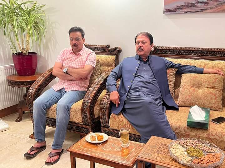 𝐅𝐚𝐳𝐚𝐥 𝐍𝐚𝐬𝐚𝐫 (PMLN) tweet media