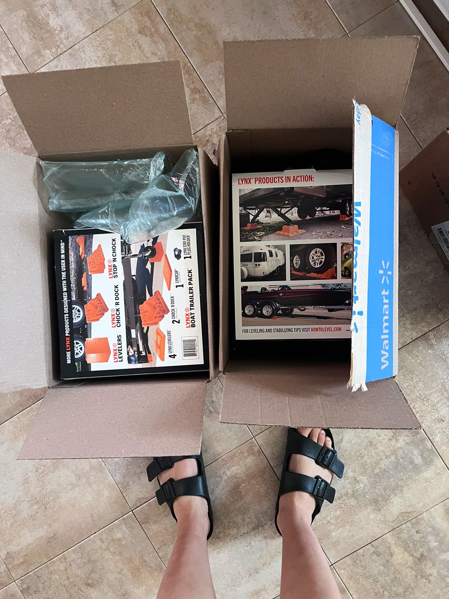 Shima_Jackie's tweet image. Dear @Walmart;
Believe or not, I don’t need any more tools for my boat/truck!!! 
Stop sending me tools and give me my fuckin chickpeas!! 
Otherwise, send me a boat please!

#Walmart 
#secondattempt