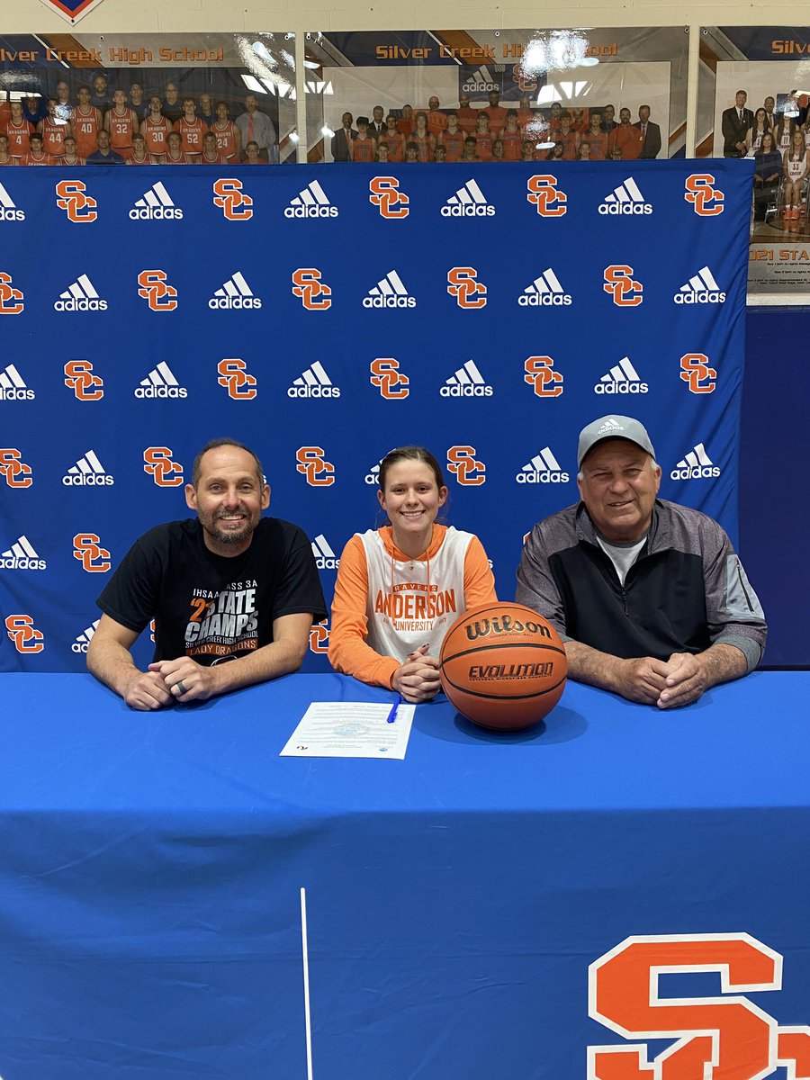 s_sierota13's tweet photo. officially official 🧡 #goravens #official https://t.co/jQ8E6L0Gty