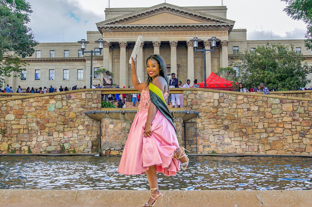 maginyaphusu's tweet photo. Wits Graduation 2022 https://t.co/fXn2fXz4f9