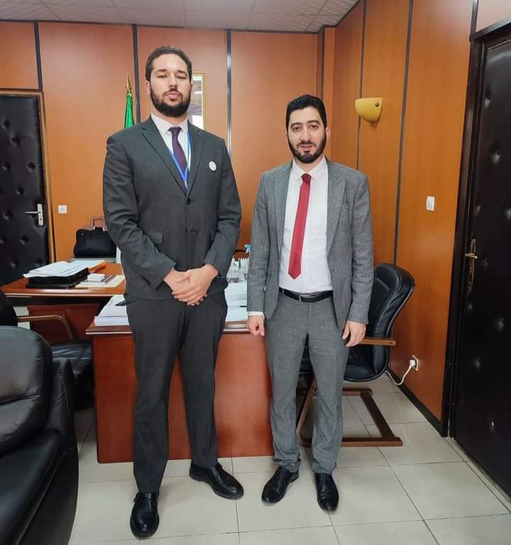 إستضاف صبيحة اليوم 21 أفريل 2022 بمقر المجلس الشعبي الوطني ، رئيس لجنة الشباب و الرياضة و النشاط الجمعوي السيد حميد آيت عمر ; السيد رائد ضروي عضو الأمانة العامة رئيس الوفد