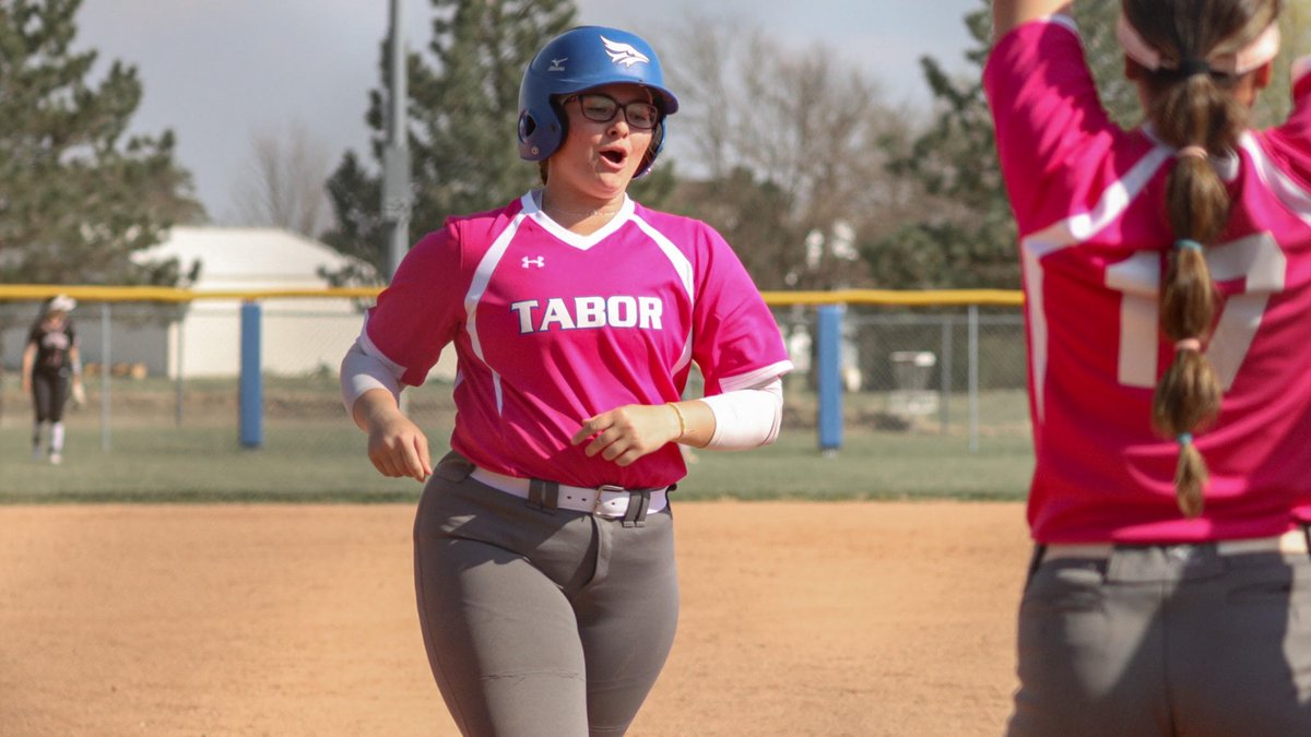 Softball: BLUEJAYS POWER UP IN SWEEP OF BETHEL
 - taborbluejays.com/article/4261