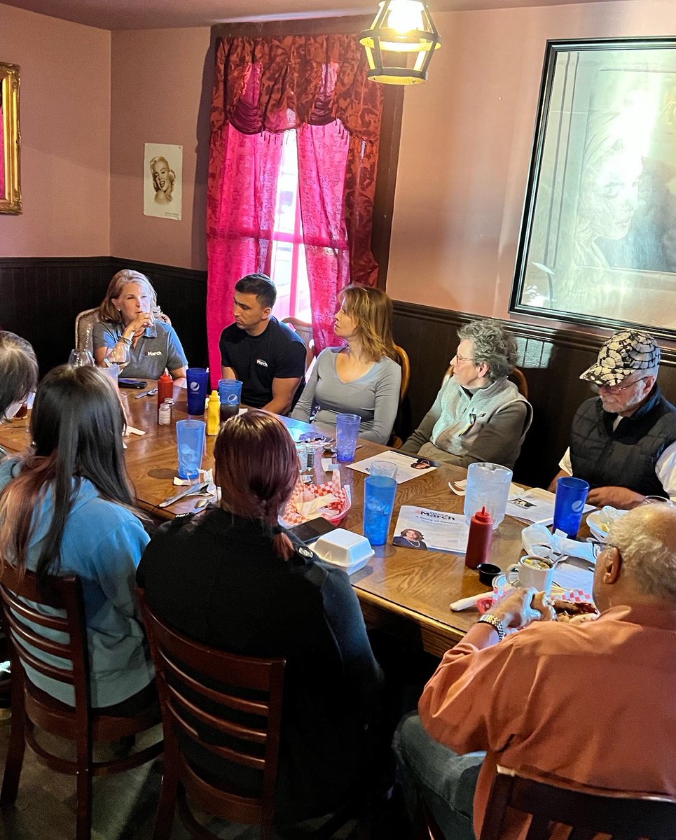 debra_march's tweet photo. Enjoyed some Strawberries and dinner with new friends in Dayton last night. #RoadTrip #Dayton #Ruraltour #LtGovernor2022 #GetoutsideNevada https://t.co/8XMUJvGB9I