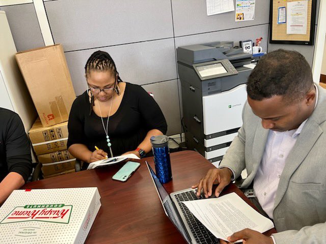 acostacastro10's tweet photo. Thank you @DrDAugustin for joining our #SecondaryTeam meeting this morning and supporting our leadership development @tedtoomer1 @mrhhamm https://t.co/0mRPdBSYLa