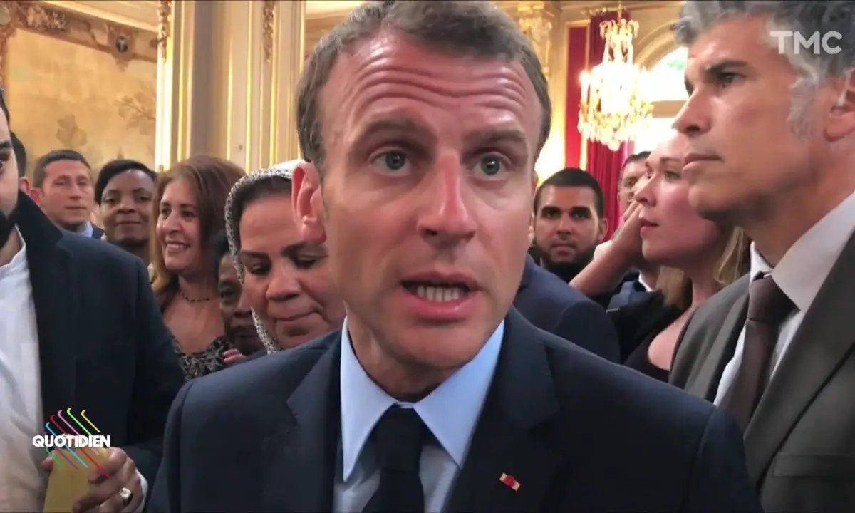 avez_un's tweet image. A force de lire des appels à voter #Macron, j'ai l'impression que c'est une cause désespérée et que ses proches ont lancé un #Macronthon.