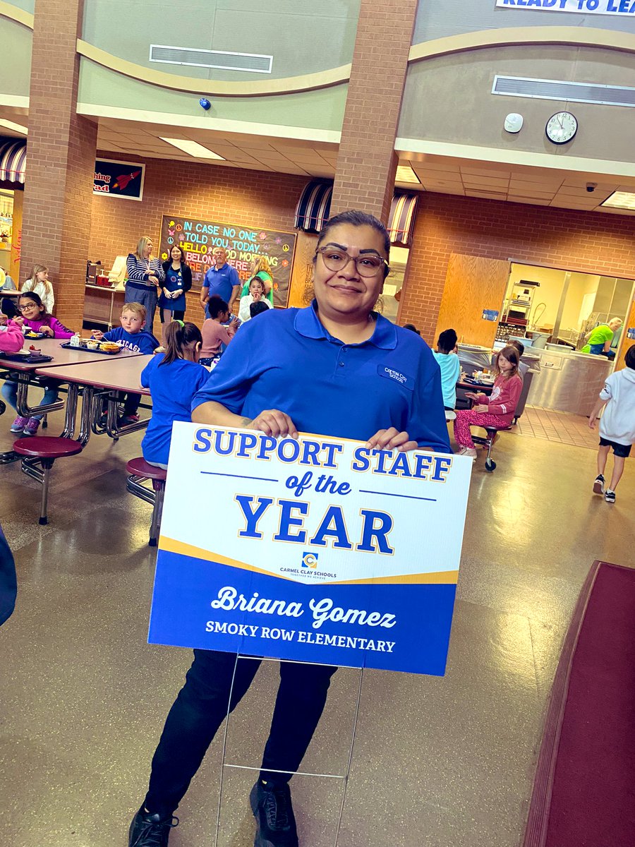 SmokyRow1's tweet photo. Congratulations to our Smoky Row Teacher of the Year, Patsy Schell &amp; our Support Staff of the Year, Bri Gomez! ❤️ We love you both! So deserving of this award. 🚀 @SchellStars https://t.co/hUY2ZkSlkN