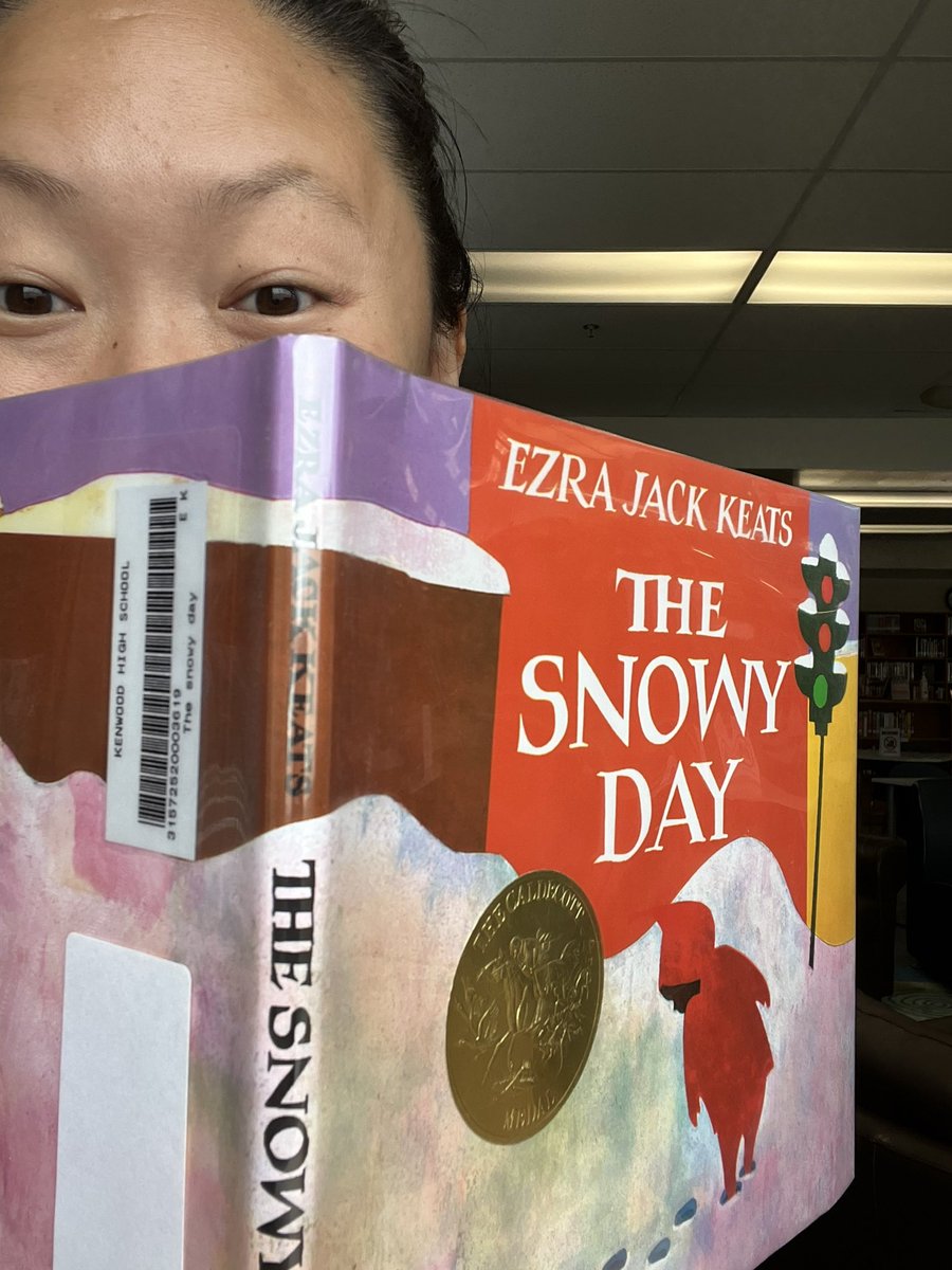 bluebirdlibrary's tweet photo. It may be “spring”, but on this #aaslslm Throwback Thursday, I want to share one on MY favorite children’s books: “The Snowy Day” by Ezra Jack Keats! #bcpslms @BCPSLMP https://t.co/bnXhSxw32e