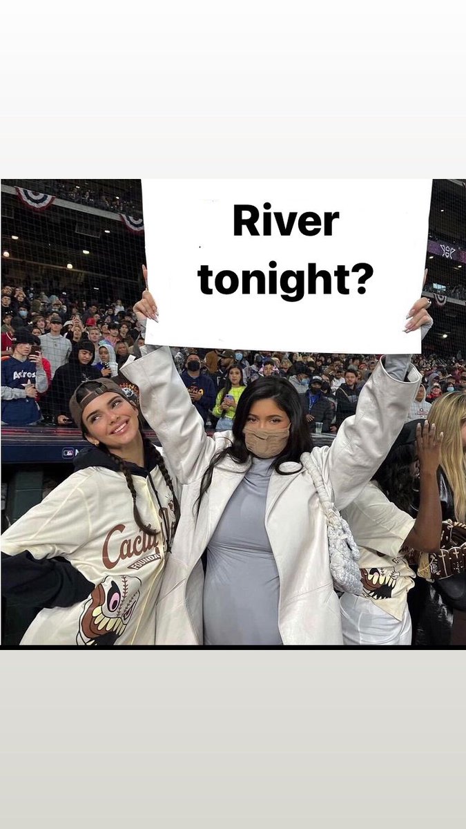 I mean it is Mamma Mia night 🤔 🙈