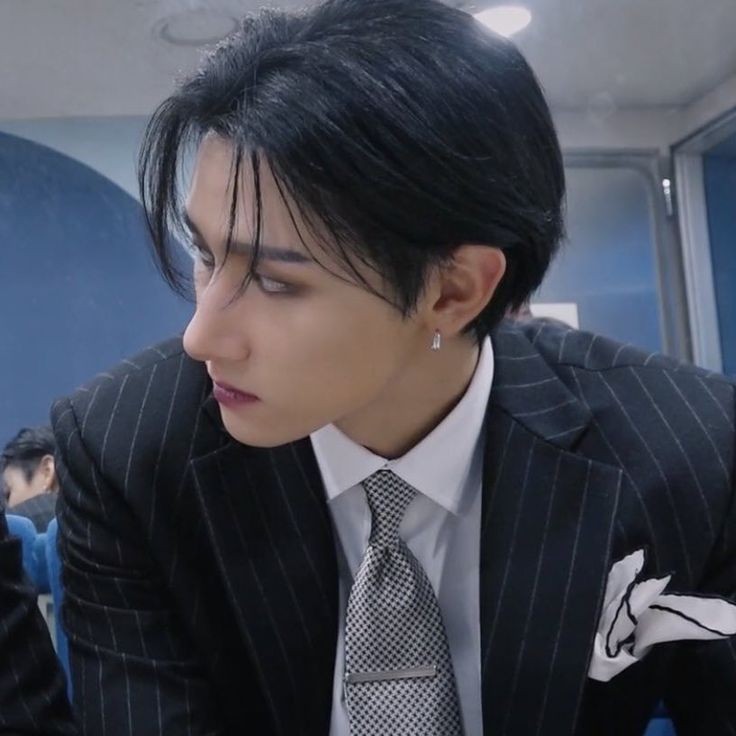 hourly changkyun (@hourlykyun_) on Twitter photo 
