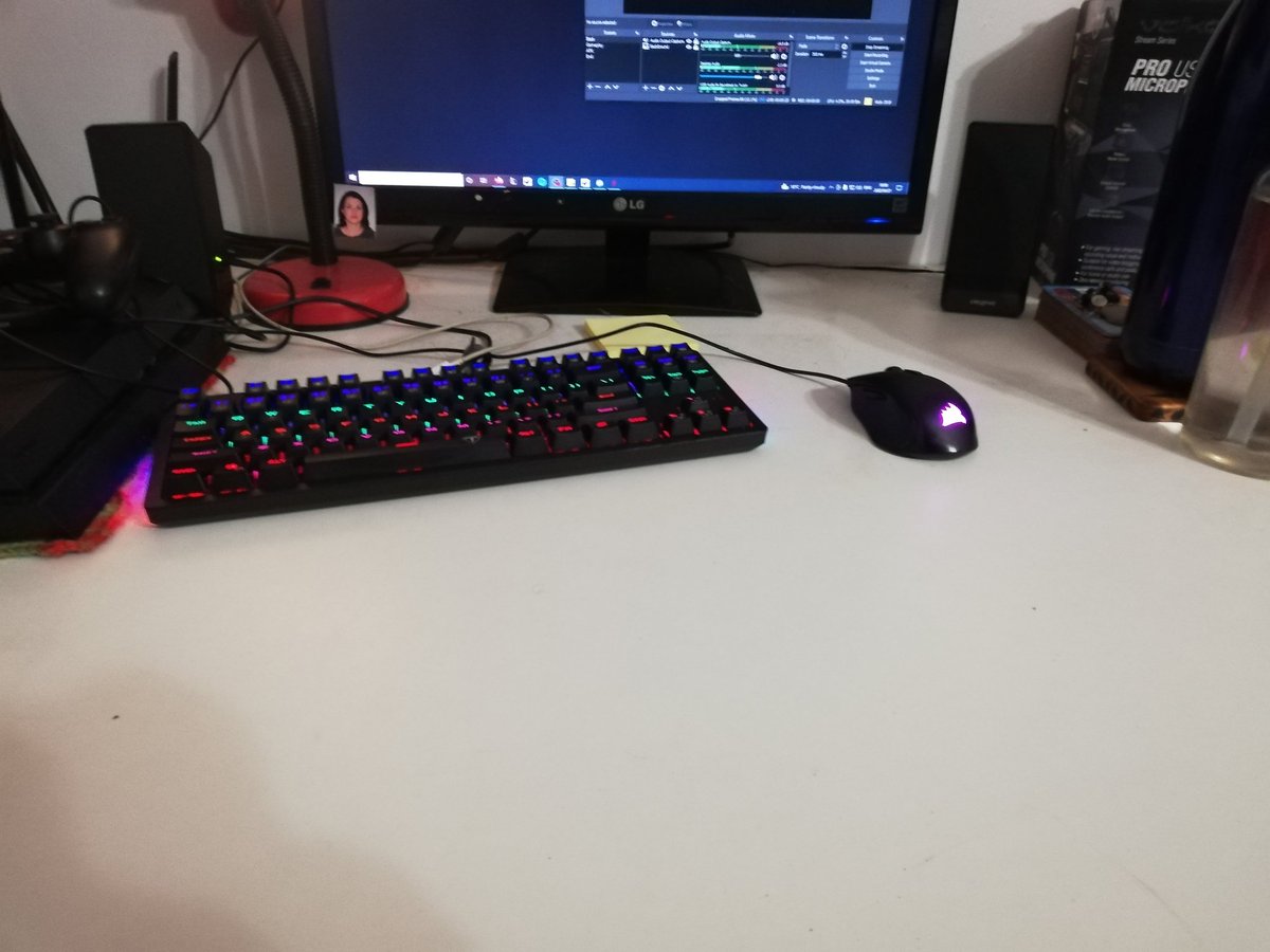 MattyMyst's tweet image. Please allow me to introduce myself...

linktr.ee/MystMatty

#kindnessispunk #twitchaffiliate #leagueoflegends #pierced #blackouttattoo #catdad