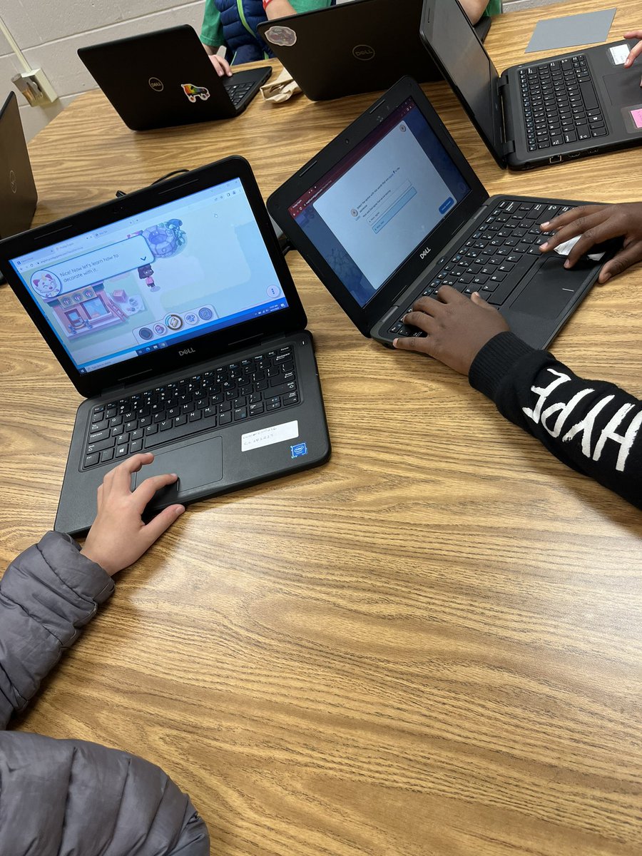 MsSalsingerTech's tweet image. We finally have @ProdigyGame English and are LOVING it!!! #prodigyenglish