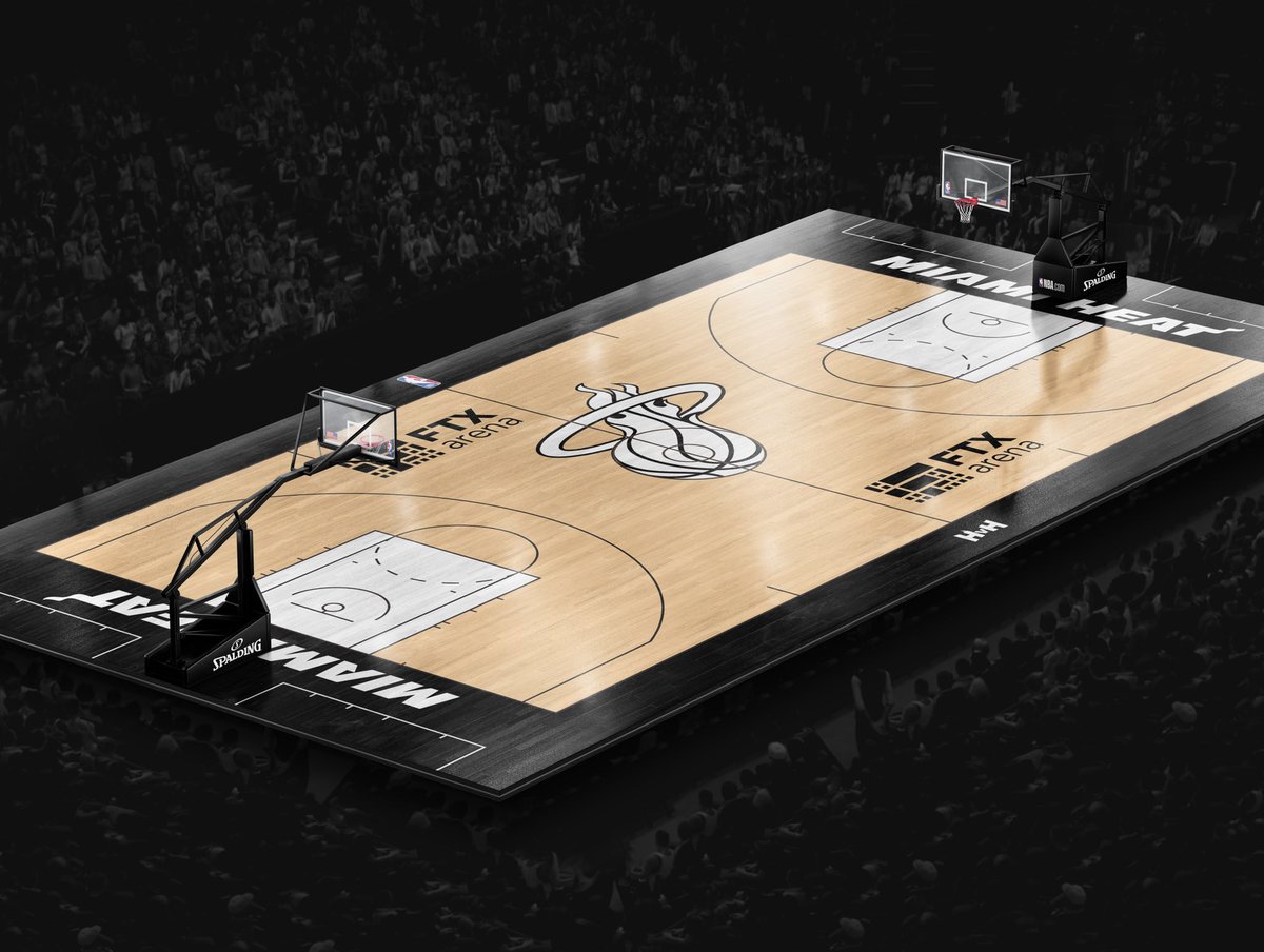 HeatvsHaters's tweet photo. Heat court but make it WHITE HOT 🔥 https://t.co/LN4PED1MWE