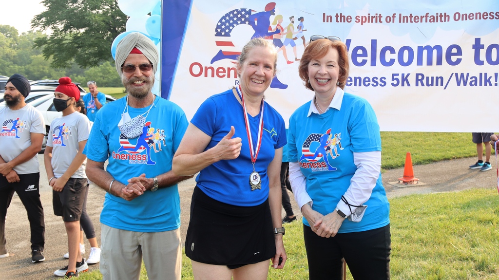 VoyagersChicago's tweet photo. Looking for a way to get active this summer while supporting a cause you care about? We’ve got you covered. Chicago Voyagers is proudly partnering with Oneness Run Group as the beneficiary of their 5K Run/Walk. ⁠To learn more and register, visit https://t.co/bC4DduY33B https://t.co/YMwMffPYfH